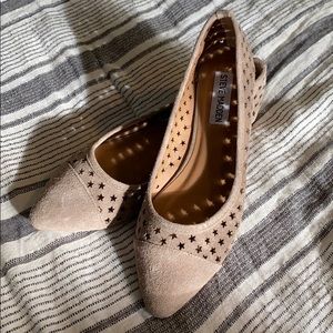 Steve Madden Anslee Nude Suede Flats